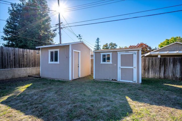 304 Marian Way, Roseville, CA 95678