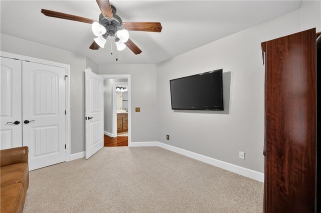 4005 SW Staverton Drive, Bentonville, AR 72713