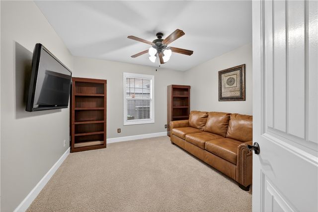 4005 SW Staverton Drive, Bentonville, AR 72713