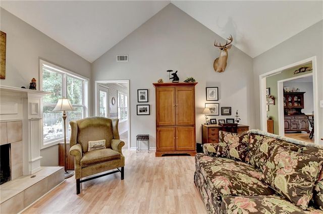 7135 Hunters Trace Drive, Cumming, GA 30028