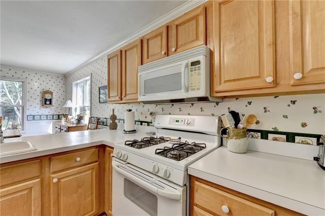 7135 Hunters Trace Drive, Cumming, GA 30028