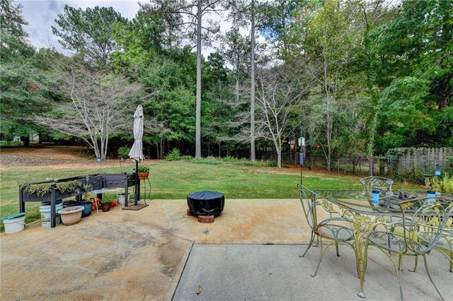7135 Hunters Trace Drive, Cumming, GA 30028