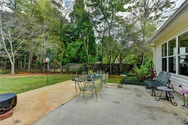 7135 Hunters Trace Drive, Cumming, GA 30028