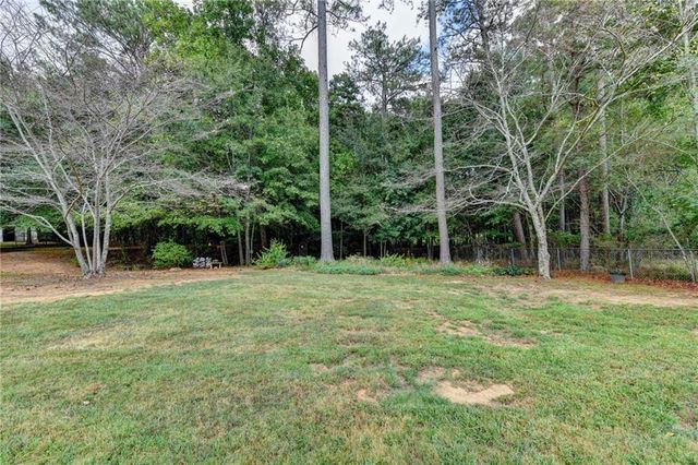 7135 Hunters Trace Drive, Cumming, GA 30028
