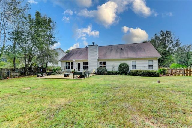 7135 Hunters Trace Drive, Cumming, GA 30028