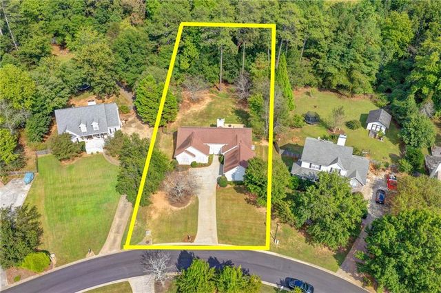 7135 Hunters Trace Drive, Cumming, GA 30028