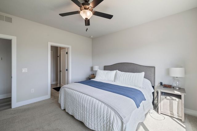 111 Landon Drive NW, Bondurant, IA 50035