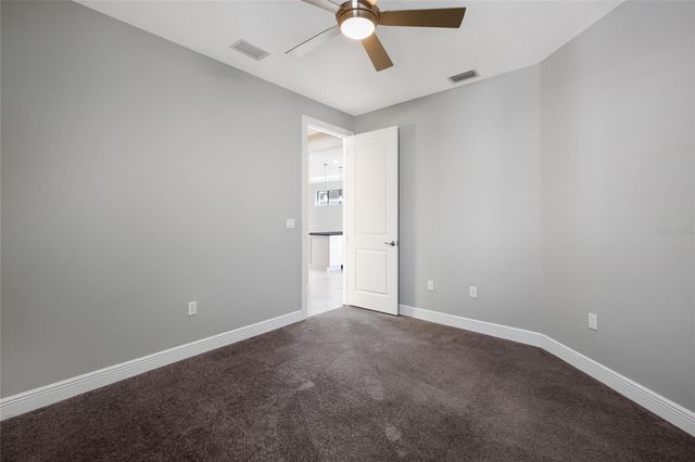 5197 BARNETT CIRCLE, Lakewood Ranch, FL 34211