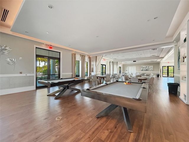 5197 BARNETT CIRCLE, Lakewood Ranch, FL 34211