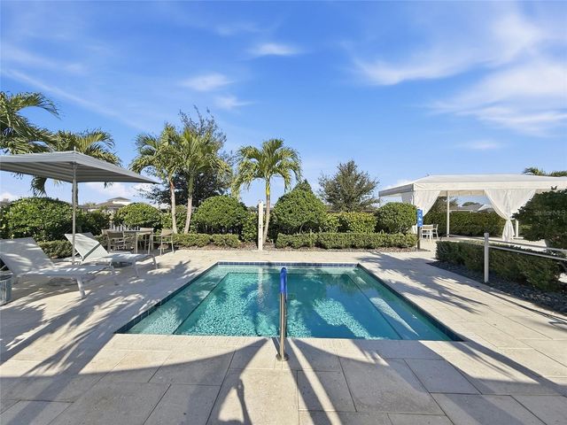 5197 BARNETT CIRCLE, Lakewood Ranch, FL 34211