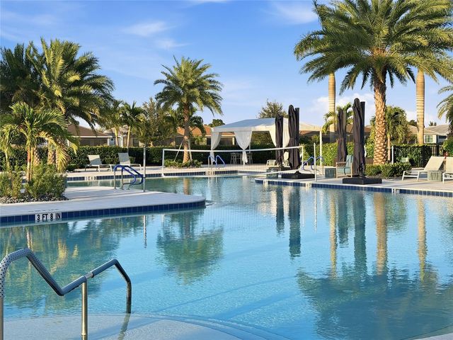 5197 BARNETT CIRCLE, Lakewood Ranch, FL 34211