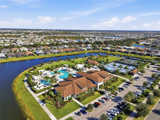 5197 BARNETT CIRCLE, Lakewood Ranch, FL 34211