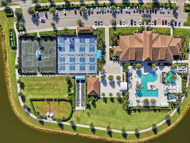 5197 BARNETT CIRCLE, Lakewood Ranch, FL 34211