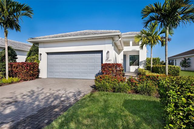 5197 BARNETT CIRCLE, Lakewood Ranch, FL 34211