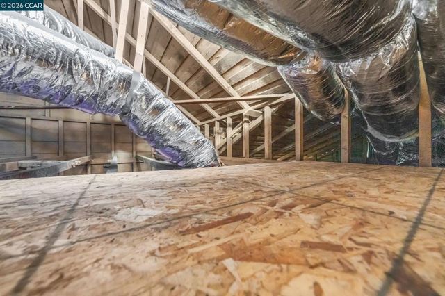 2517 Filbert St, Oakland, CA 94607