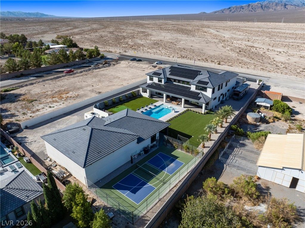 6265 Iron Mountain Road, Las Vegas, NV 89131 — exterior