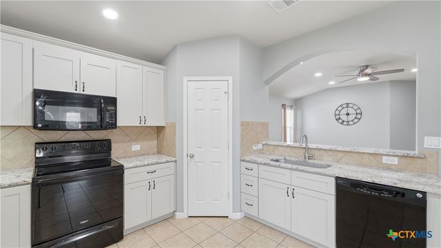 604 Briggs Drive, New Braunfels, TX 78130