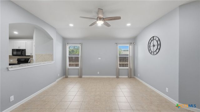 604 Briggs Drive, New Braunfels, TX 78130