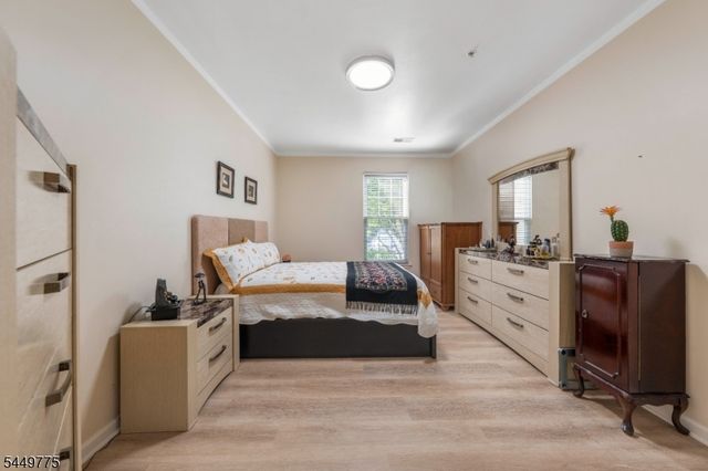 319 Sophee Ln, Lakewood Twp., NJ 08701