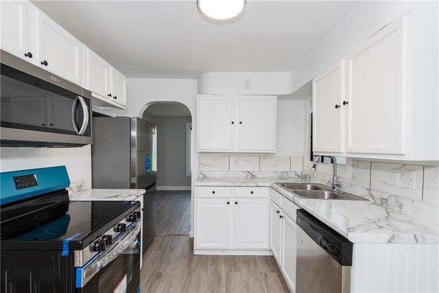 4233 Corinth Boulevard, Dayton, OH 45410