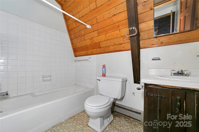 1152 Soquili Drive, Brevard, NC 28712