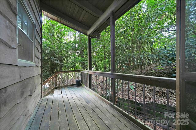 1152 Soquili Drive, Brevard, NC 28712