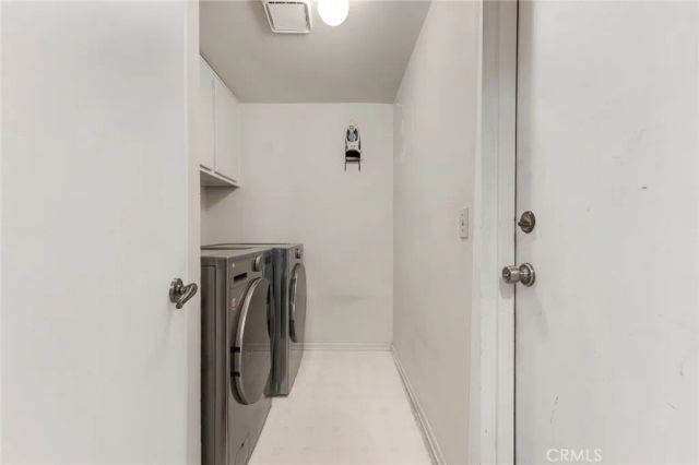 18200 Andrea Circle South 6, Northridge, CA 91325