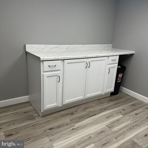 503 HOLLY HUNT RD, Middle River, MD 21220