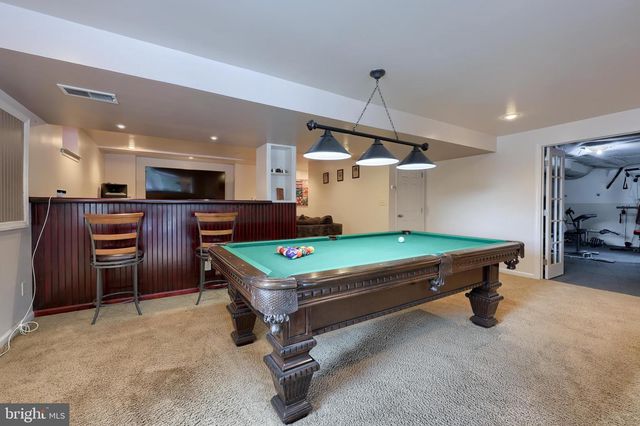 385 TORREY PINES DR, Mount Wolf, PA 17347