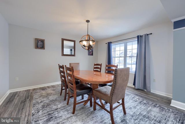 385 TORREY PINES DR, Mount Wolf, PA 17347