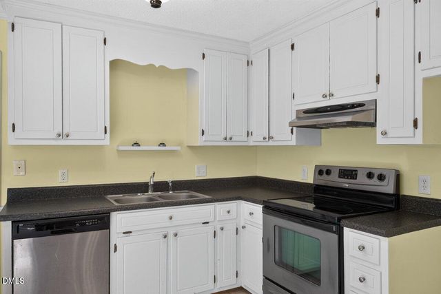 102 Meadow Park, Oxford, NC 27565