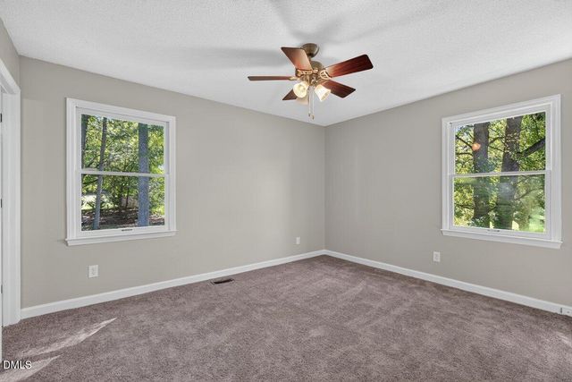 102 Meadow Park, Oxford, NC 27565