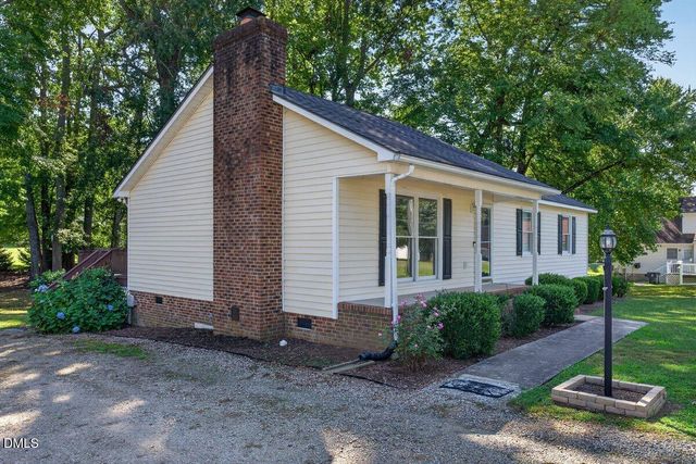 102 Meadow Park, Oxford, NC 27565
