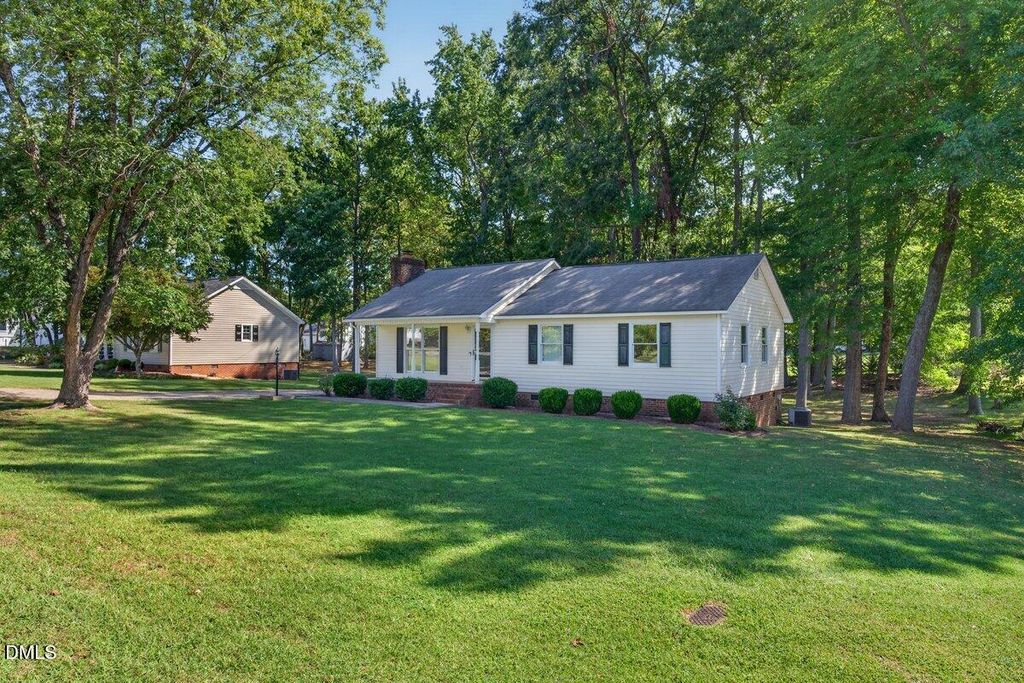 102 Meadow Park, Oxford, NC 27565