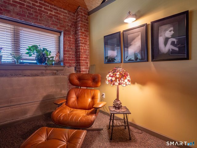 325 Lafayette Street 9105, Bridgeport, CT 06604