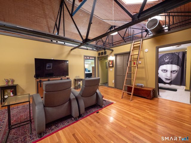 325 Lafayette Street 9105, Bridgeport, CT 06604