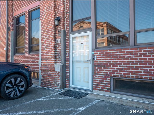 325 Lafayette Street 9105, Bridgeport, CT 06604