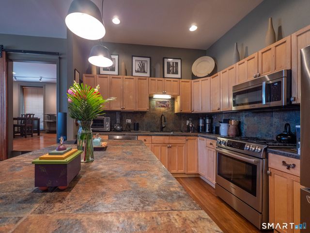 325 Lafayette Street 9105, Bridgeport, CT 06604
