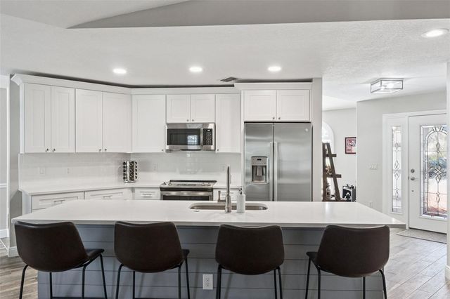 692 ROCHESTER STREET, Oviedo, FL 32765