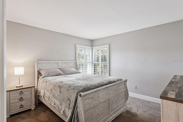 692 ROCHESTER STREET, Oviedo, FL 32765