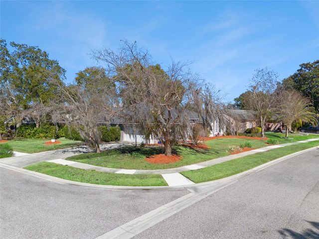 692 ROCHESTER STREET, Oviedo, FL 32765