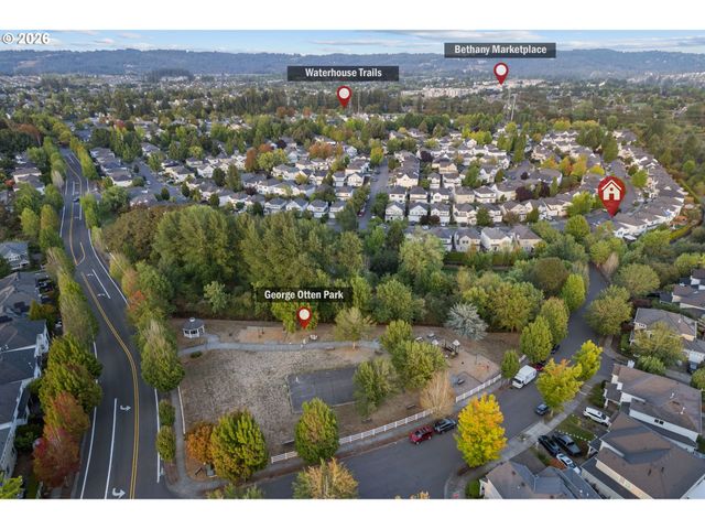 16784 Nw ARIZONA Dr, Beaverton, OR 97006