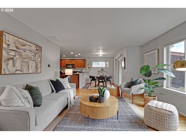 16784 Nw ARIZONA Dr, Beaverton, OR 97006