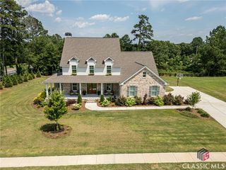 1145 Summerfield Lane, Bogart, GA 30622