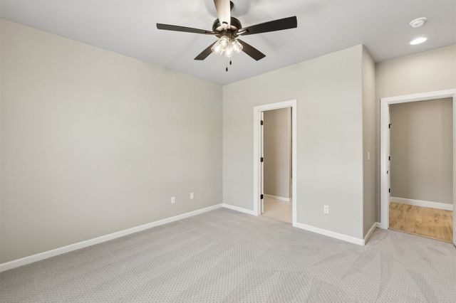 214 E 164th Place S, Glenpool, OK 74033