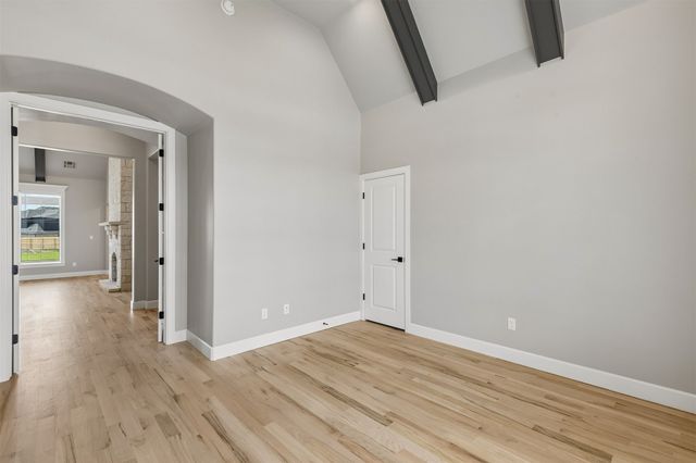 214 E 164th Place S, Glenpool, OK 74033