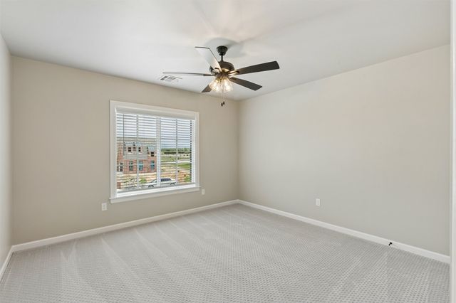 214 E 164th Place S, Glenpool, OK 74033