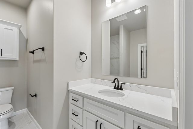 214 E 164th Place S, Glenpool, OK 74033