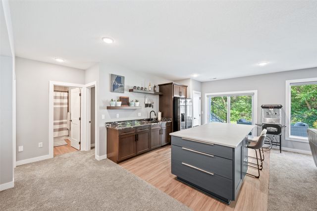 2213 NE Heritage Drive, Grimes, IA 50111