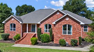 751 Walthall Road, Russellville, AR 72802